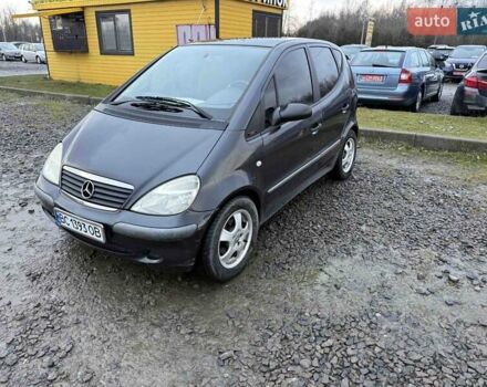 Чорний Мерседес А клас, об'ємом двигуна 1.6 л та пробігом 180 тис. км за 3750 $, фото 1 на Automoto.ua