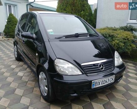 Черный Мерседес А класс, объемом двигателя 1.69 л и пробегом 270 тыс. км за 3500 $, фото 3 на Automoto.ua