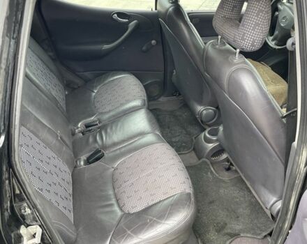 Черный Мерседес А класс, объемом двигателя 1.7 л и пробегом 215 тыс. км за 2850 $, фото 6 на Automoto.ua