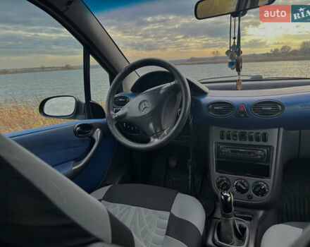 Чорний Мерседес А клас, об'ємом двигуна 1.4 л та пробігом 229 тис. км за 2650 $, фото 8 на Automoto.ua