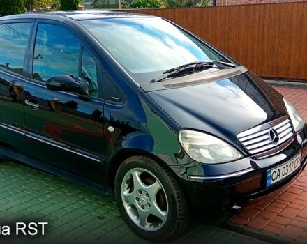 Черный Мерседес А класс, объемом двигателя 1.7 л и пробегом 294 тыс. км за 4200 $, фото 2 на Automoto.ua