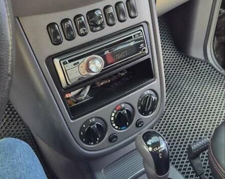 Мерседес А класс 2002 в Виннице на Automoto.ua Черный Мерседес А класс, объемом двигателя 1.6 л и пробегом 214 тыс. км за 4400 $, фото 8 на Automoto.ua