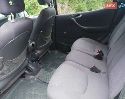 Черный Мерседес А класс, объемом двигателя 1.69 л и пробегом 270 тыс. км за 3500 $, фото 15 на Automoto.ua