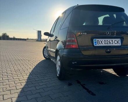 Черный Мерседес А класс, объемом двигателя 1.7 л и пробегом 276 тыс. км за 3200 $, фото 2 на Automoto.ua