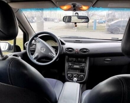 Чорний Мерседес А клас, об'ємом двигуна 1.7 л та пробігом 319 тис. км за 3200 $, фото 2 на Automoto.ua