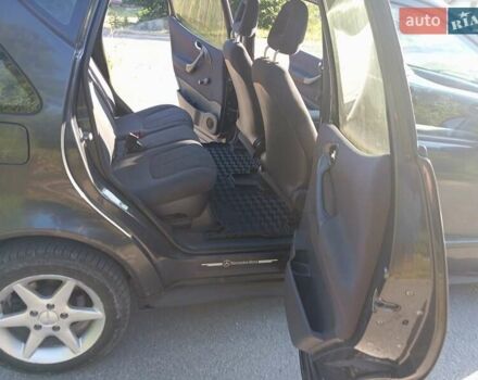 Чорний Мерседес А клас, об'ємом двигуна 1.69 л та пробігом 212 тис. км за 3900 $, фото 3 на Automoto.ua