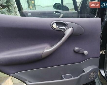 Черный Мерседес А класс, объемом двигателя 1.69 л и пробегом 270 тыс. км за 3500 $, фото 14 на Automoto.ua