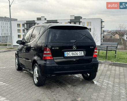 Черный Мерседес А класс, объемом двигателя 1.69 л и пробегом 213 тыс. км за 4150 $, фото 5 на Automoto.ua