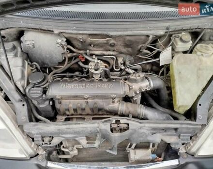 Чорний Мерседес А клас, об'ємом двигуна 1.7 л та пробігом 319 тис. км за 3200 $, фото 3 на Automoto.ua
