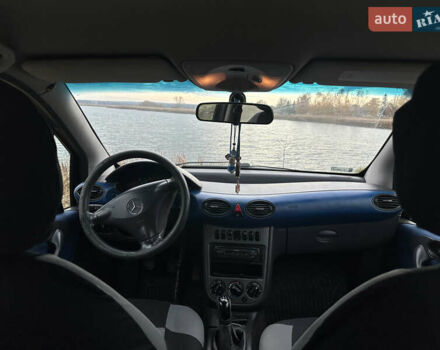 Чорний Мерседес А клас, об'ємом двигуна 1.4 л та пробігом 229 тис. км за 2650 $, фото 1 на Automoto.ua