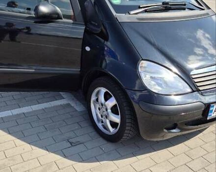 Мерседес А класс 2002 в Виннице на Automoto.ua Черный Мерседес А класс, объемом двигателя 1.6 л и пробегом 214 тыс. км за 4400 $, фото 2 на Automoto.ua