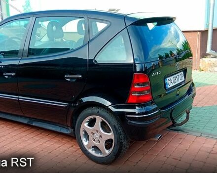 Черный Мерседес А класс, объемом двигателя 1.7 л и пробегом 294 тыс. км за 4200 $, фото 4 на Automoto.ua