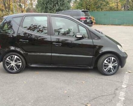 Черный Мерседес А класс, объемом двигателя 1.6 л и пробегом 324 тыс. км за 3900 $, фото 7 на Automoto.ua