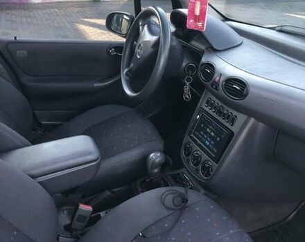 Черный Мерседес А класс, объемом двигателя 1.7 л и пробегом 330 тыс. км за 3700 $, фото 7 на Automoto.ua