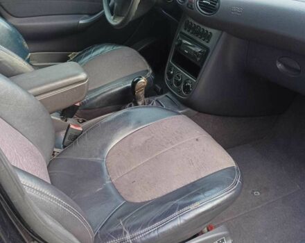 Черный Мерседес А класс, объемом двигателя 1.7 л и пробегом 230 тыс. км за 1100 $, фото 6 на Automoto.ua