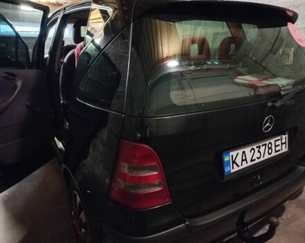 Чорний Мерседес А клас, об'ємом двигуна 1.7 л та пробігом 250 тис. км за 4774 $, фото 4 на Automoto.ua