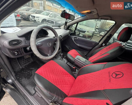 Черный Мерседес А класс, объемом двигателя 1.6 л и пробегом 210 тыс. км за 4500 $, фото 16 на Automoto.ua