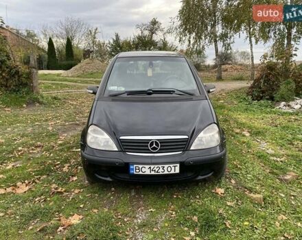 Мерседес А класс 2003 в Мостисках на Automoto.ua Черный Мерседес А класс, объемом двигателя 1.7 л и пробегом 300 тыс. км за 5000 $, фото 3 на Automoto.ua