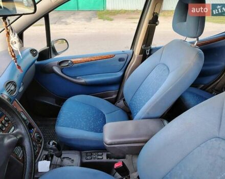 Черный Мерседес А класс, объемом двигателя 1.69 л и пробегом 240 тыс. км за 4150 $, фото 12 на Automoto.ua