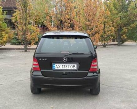 Черный Мерседес А класс, объемом двигателя 1.6 л и пробегом 324 тыс. км за 3900 $, фото 6 на Automoto.ua