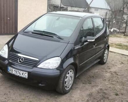 Черный Мерседес А класс, объемом двигателя 1.6 л и пробегом 210 тыс. км за 4300 $, фото 1 на Automoto.ua