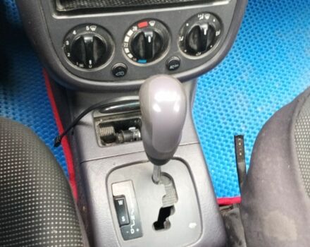 Черный Мерседес А класс, объемом двигателя 1.6 л и пробегом 239 тыс. км за 3800 $, фото 7 на Automoto.ua