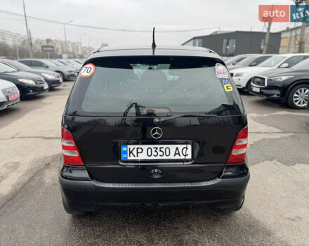 Черный Мерседес А класс, объемом двигателя 1.6 л и пробегом 210 тыс. км за 4500 $, фото 6 на Automoto.ua
