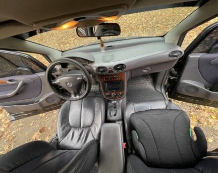 Чорний Мерседес А клас, об'ємом двигуна 1.4 л та пробігом 200 тис. км за 3950 $, фото 5 на Automoto.ua