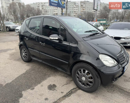 Черный Мерседес А класс, объемом двигателя 1.6 л и пробегом 210 тыс. км за 4500 $, фото 3 на Automoto.ua