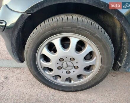 Черный Мерседес А класс, объемом двигателя 1.69 л и пробегом 240 тыс. км за 4150 $, фото 9 на Automoto.ua