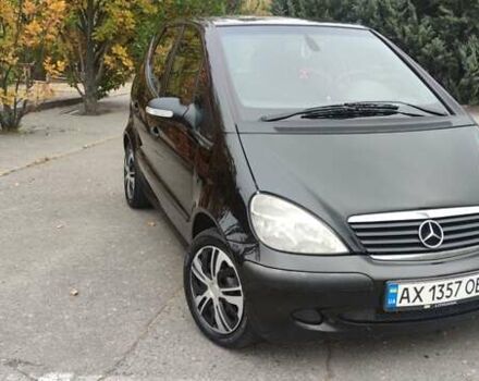 Черный Мерседес А класс, объемом двигателя 1.6 л и пробегом 324 тыс. км за 3900 $, фото 3 на Automoto.ua