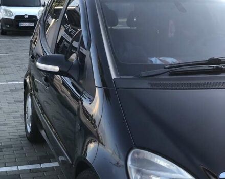 Черный Мерседес А класс, объемом двигателя 1.7 л и пробегом 330 тыс. км за 3700 $, фото 3 на Automoto.ua