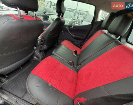 Черный Мерседес А класс, объемом двигателя 1.6 л и пробегом 210 тыс. км за 4500 $, фото 14 на Automoto.ua