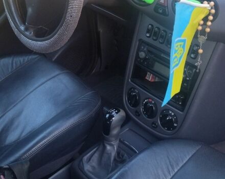 Черный Мерседес А класс, объемом двигателя 1.6 л и пробегом 134 тыс. км за 4500 $, фото 5 на Automoto.ua