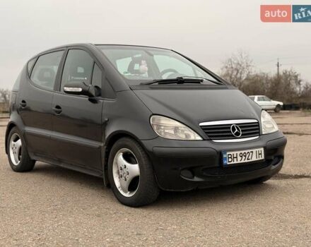 Черный Мерседес А класс, объемом двигателя 1.69 л и пробегом 250 тыс. км за 4800 $, фото 5 на Automoto.ua