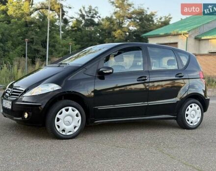 Чорний Мерседес А клас, об'ємом двигуна 1.5 л та пробігом 185 тис. км за 4700 $, фото 21 на Automoto.ua