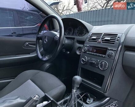 Черный Мерседес А класс, объемом двигателя 1.5 л и пробегом 279 тыс. км за 3500 $, фото 21 на Automoto.ua