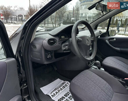 Чорний Мерседес А клас, об'ємом двигуна 1.7 л та пробігом 276 тис. км за 3850 $, фото 65 на Automoto.ua