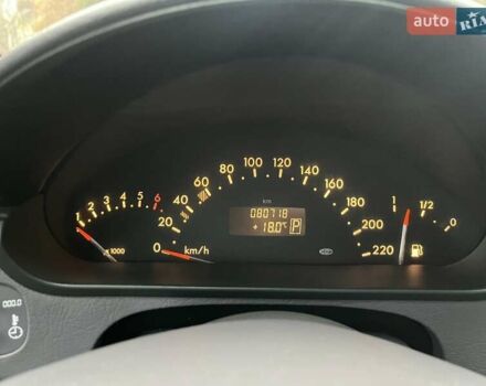 Черный Мерседес А класс, объемом двигателя 1.6 л и пробегом 79 тыс. км за 5950 $, фото 26 на Automoto.ua