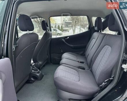 Черный Мерседес А класс, объемом двигателя 1.69 л и пробегом 276 тыс. км за 3850 $, фото 51 на Automoto.ua