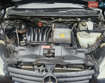 Черный Мерседес А класс, объемом двигателя 1.5 л и пробегом 280 тыс. км за 3600 $, фото 36 на Automoto.ua