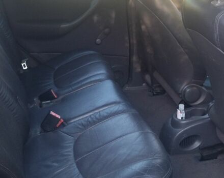 Черный Мерседес А класс, объемом двигателя 1.6 л и пробегом 134 тыс. км за 4500 $, фото 3 на Automoto.ua