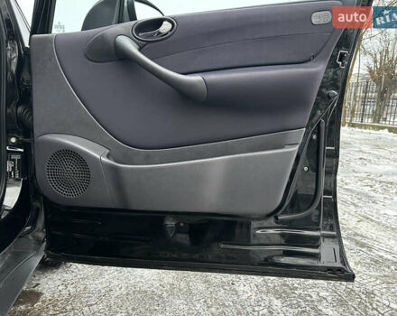 Чорний Мерседес А клас, об'ємом двигуна 1.7 л та пробігом 276 тис. км за 3850 $, фото 70 на Automoto.ua