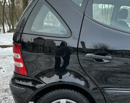 Чорний Мерседес А клас, об'ємом двигуна 1.7 л та пробігом 276 тис. км за 3850 $, фото 23 на Automoto.ua