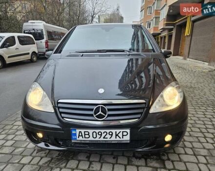 Черный Мерседес А класс, объемом двигателя 1.5 л и пробегом 280 тыс. км за 3600 $, фото 2 на Automoto.ua