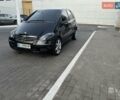 Черный Мерседес А класс, объемом двигателя 2 л и пробегом 270 тыс. км за 3900 $, фото 2 на Automoto.ua