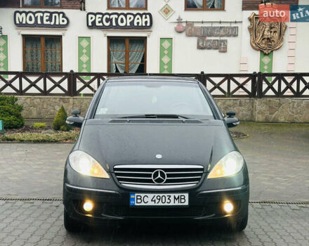 Черный Мерседес А класс, объемом двигателя 2 л и пробегом 365 тыс. км за 5350 $, фото 1 на Automoto.ua