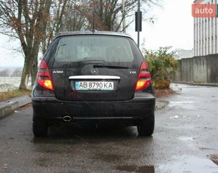 Черный Мерседес А класс, объемом двигателя 1.99 л и пробегом 220 тыс. км за 5500 $, фото 5 на Automoto.ua
