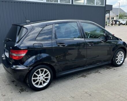 Черный Мерседес А класс, объемом двигателя 2 л и пробегом 300 тыс. км за 2800 $, фото 3 на Automoto.ua