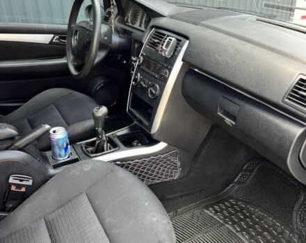 Черный Мерседес А класс, объемом двигателя 2 л и пробегом 300 тыс. км за 2800 $, фото 8 на Automoto.ua